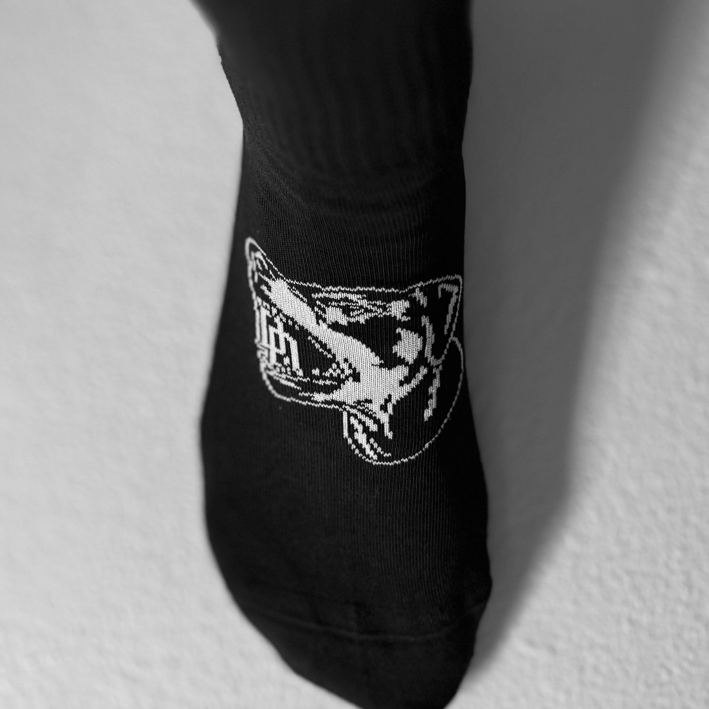 DOPAMINE DOG Barbed Crew Socks
